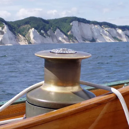 Staysail * Stege